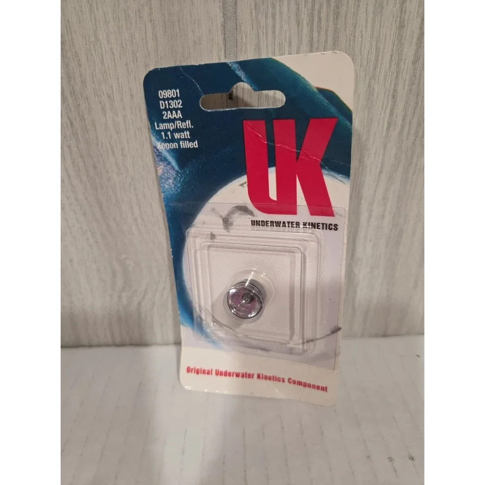 UK Underwater Kinetics 2AAA Lamp/Reflector